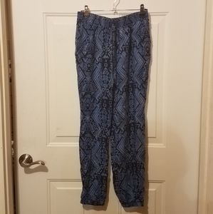 Soshe large blue jogger pants